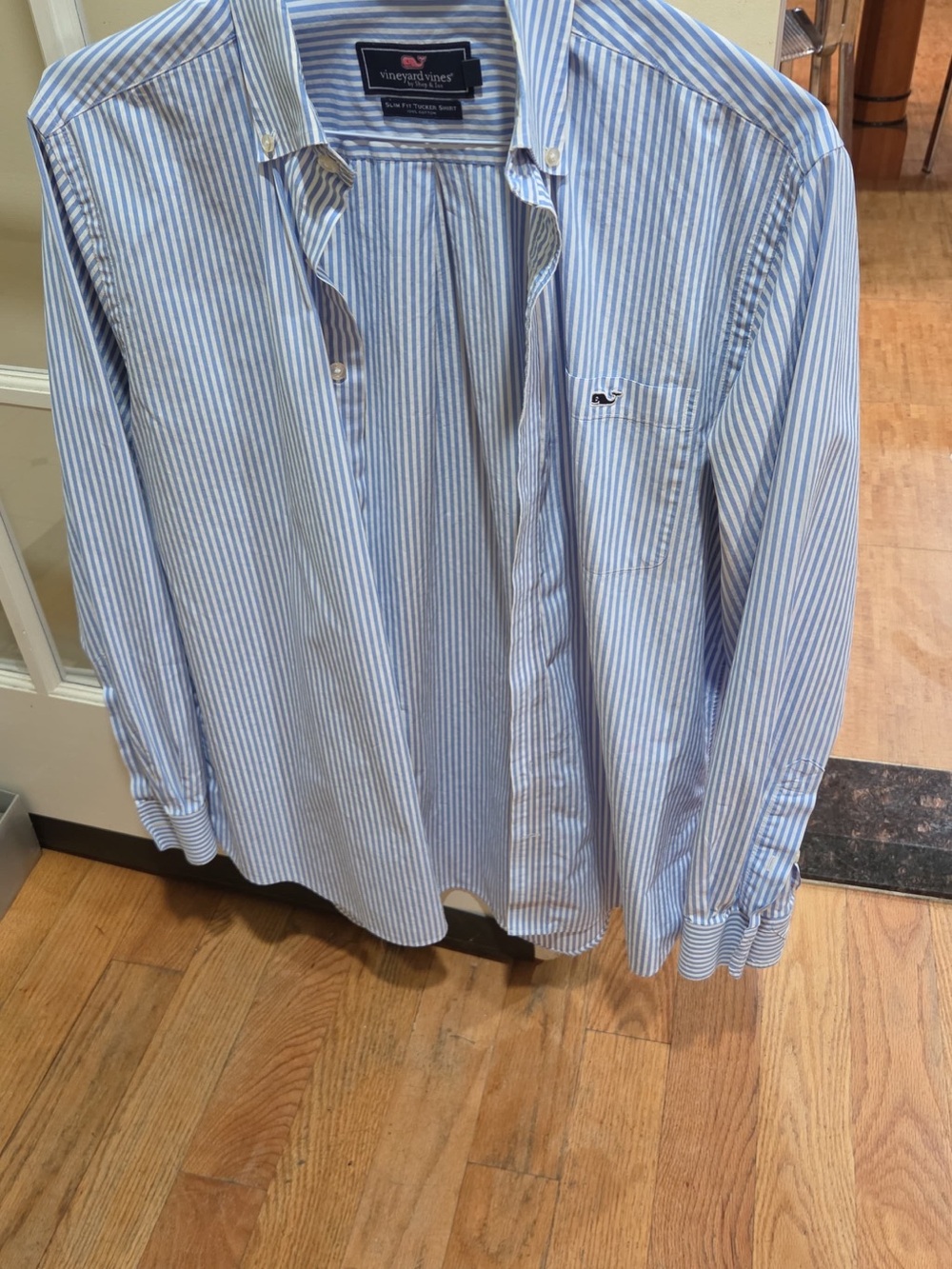 Vineyard Vines Men's Light Blue Stripe Button-Down Shirt